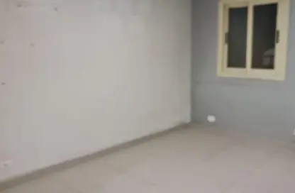 مساحات مكتبية - 5 غرف نوم - 2 حمامات للايجار في الحي السابع - الشيخ زايد - الجيزة