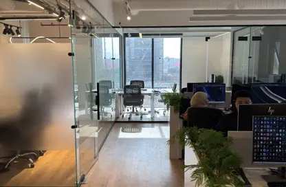 Office Space - 3 Bedrooms - 1 Bathroom for rent in Hyde Park Business District Mall - South Teseen St. - The 5th Settlement - New Cairo City - Cairo