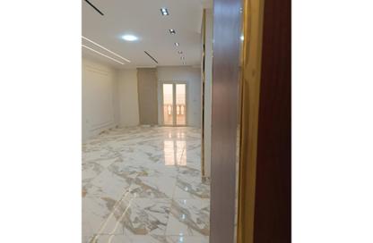 Apartment - 3 Bedrooms - 2 Bathrooms for sale in Palm Resort 1 - Cairo - Ismailia Desert Road - Cairo