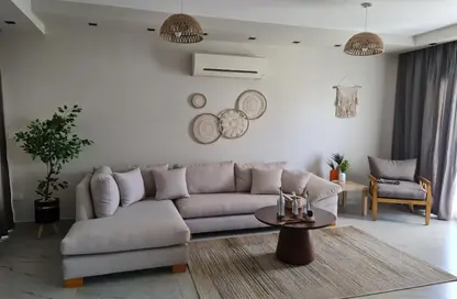 Chalet - 3 Bedrooms - 2 Bathrooms for sale in Mountain View - Ras Al Hekma - North Coast