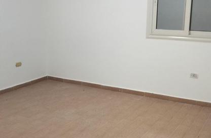 Apartment - 3 Bedrooms - 2 Bathrooms for rent in Mahmoud Khairy St. - 1st Zone - Nasr City - Cairo