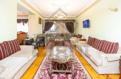 Apartment - 3 Bedrooms - 3 Bathrooms for sale in Fouad St. - Raml Station - Hay Wasat - Alexandria