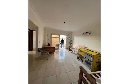 Apartment - 2 Bedrooms - 1 Bathroom for sale in Madinaty - Cairo