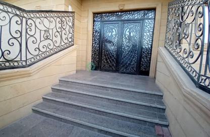 Apartment - 3 Bedrooms - 2 Bathrooms for sale in Doctor Yassin Abdel Ghaffar St. - Area C - Ganoob El Acadimia - New Cairo City - Cairo