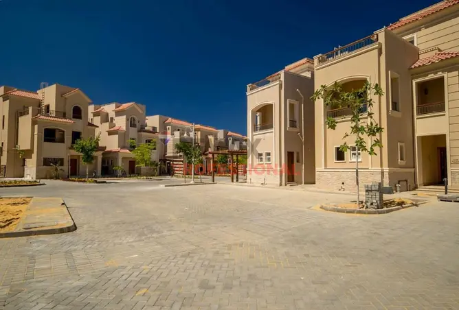 121658365 - Property Image 3