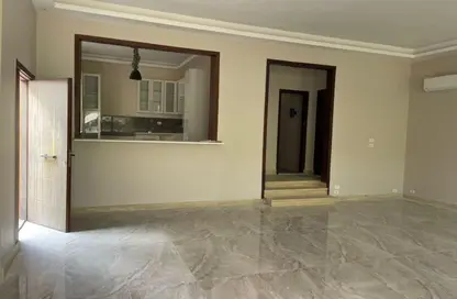 تاون هاوس - 4 غرف نوم - 4 حمامات للايجار في باتيو الزهراء - كمبوندات الشيخ زايد - الشيخ زايد - الجيزة