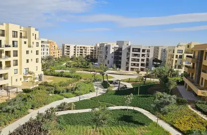 Apartment - 2 Bedrooms - 2 Bathrooms for sale in O West - 6 October Compounds - 6 October City - Giza