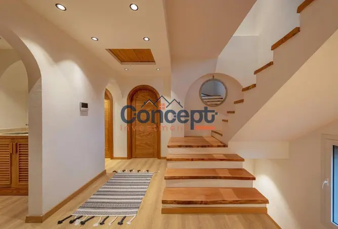 113813732 - Property Image 2