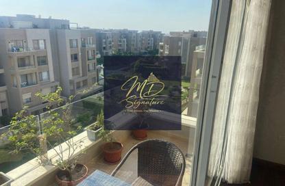 Apartment - 3 Bedrooms - 2 Bathrooms for sale in Palm Hills Village Gate - South Investors Area - New Cairo City - Cairo