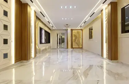 شقة - 3 غرف نوم - 3 حمامات للبيع في البوابة الرابعة - مينا - حدائق الاهرام - الجيزة