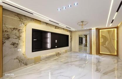 Apartment - 3 Bedrooms - 3 Bathrooms for sale in Gate 4 - Mena - Hadayek El Ahram - Giza