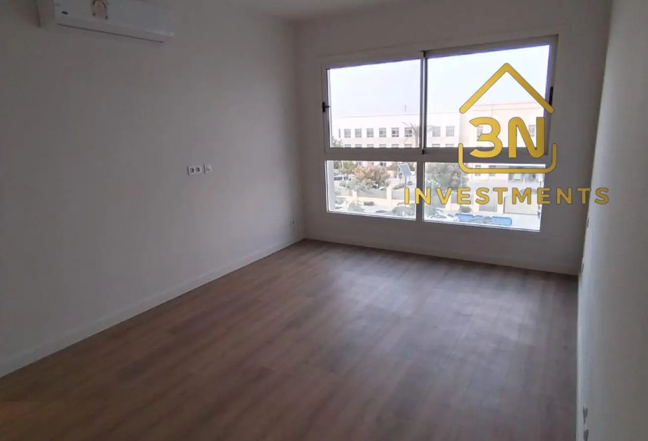112979188 - Property Main Image
