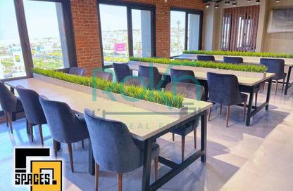 Office Space - Studio - 7+ Bathrooms for rent in Arkan Plaza - 26th of July Corridor - Sheikh Zayed City - Giza