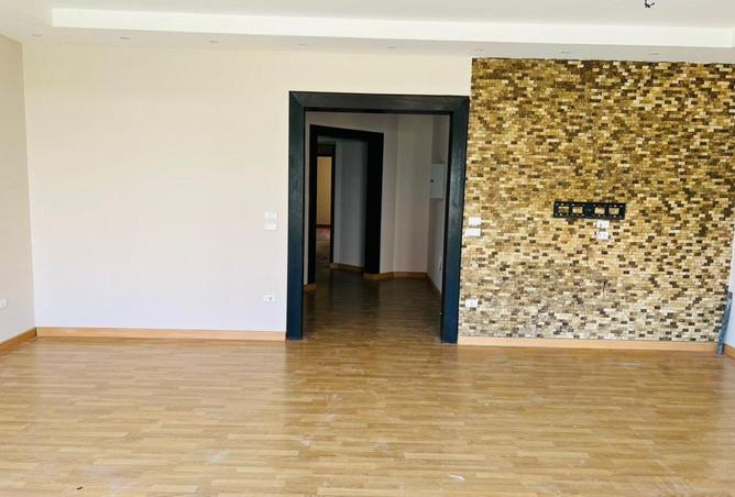 8556777 - صورة العقار 3