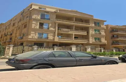 شقة - 3 غرف نوم - 2 حمامات للبيع في المجاورة الاولي - المنطقة السابعة - مدينة الشروق - القاهرة