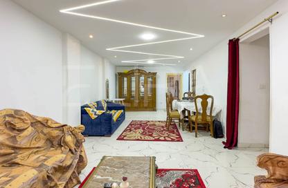 Apartment - 3 - 3 for sale in Bin Mosleh Al Arman St. - Miami - Hay Awal El Montazah - Alexandria
