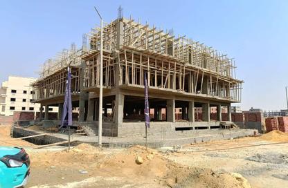 Apartment - 3 Bedrooms - 2 Bathrooms for sale in Bait Alwatan - The 5th Settlement - New Cairo City - Cairo