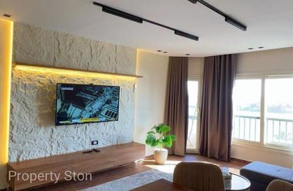 Apartment - 3 Bedrooms - 2 Bathrooms for rent in Cornish El Nile St. - Maadi - Hay El Maadi - Cairo