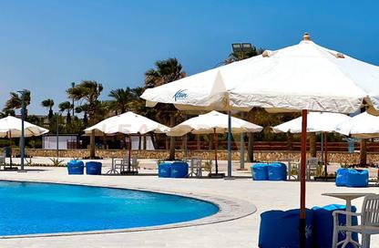 Chalet - 2 Bedrooms - 2 Bathrooms for sale in Koun - Ras Al Hekma - North Coast