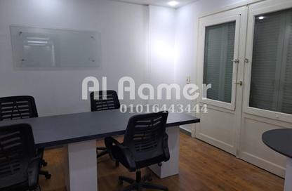 Apartment - 2 Bedrooms - 2 Bathrooms for rent in Zahraa Al Maadi St. - Degla - Hay El Maadi - Cairo