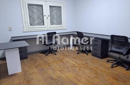 Apartment - 2 Bedrooms - 2 Bathrooms for rent in Zahraa Al Maadi St. - Degla - Hay El Maadi - Cairo