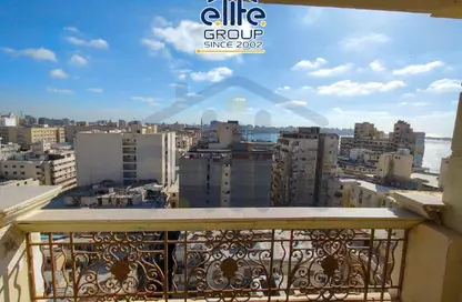 شقة - 3 غرف نوم - 2 حمامات للبيع في الأزاريطة - حي وسط - الاسكندرية