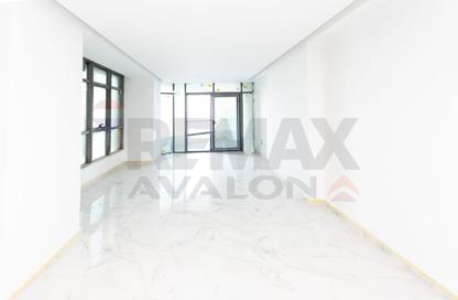 Apartment - 3 Bedrooms - 3 Bathrooms for sale in Camp Chezar - Hay Wasat - Alexandria