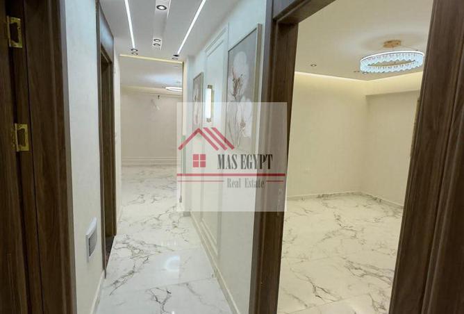 52967902 - Property Image 3