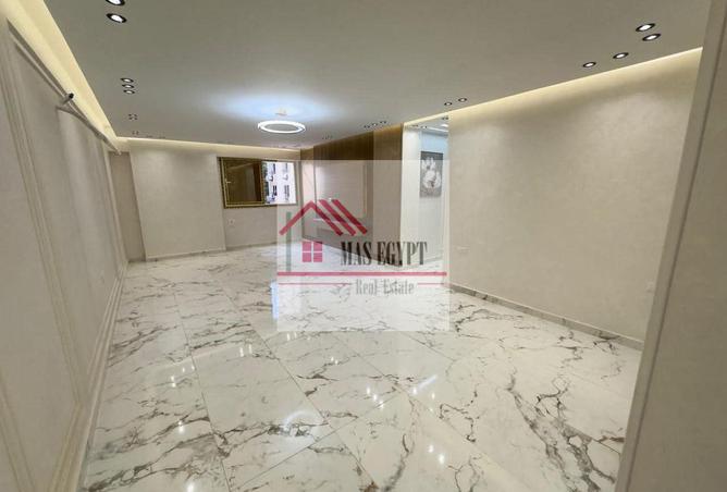 52967902 - Property Main Image