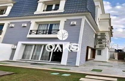 Villa - 3 - 3 for sale in Mountain View iCity October - 6 October Compounds - 6 October City - Giza