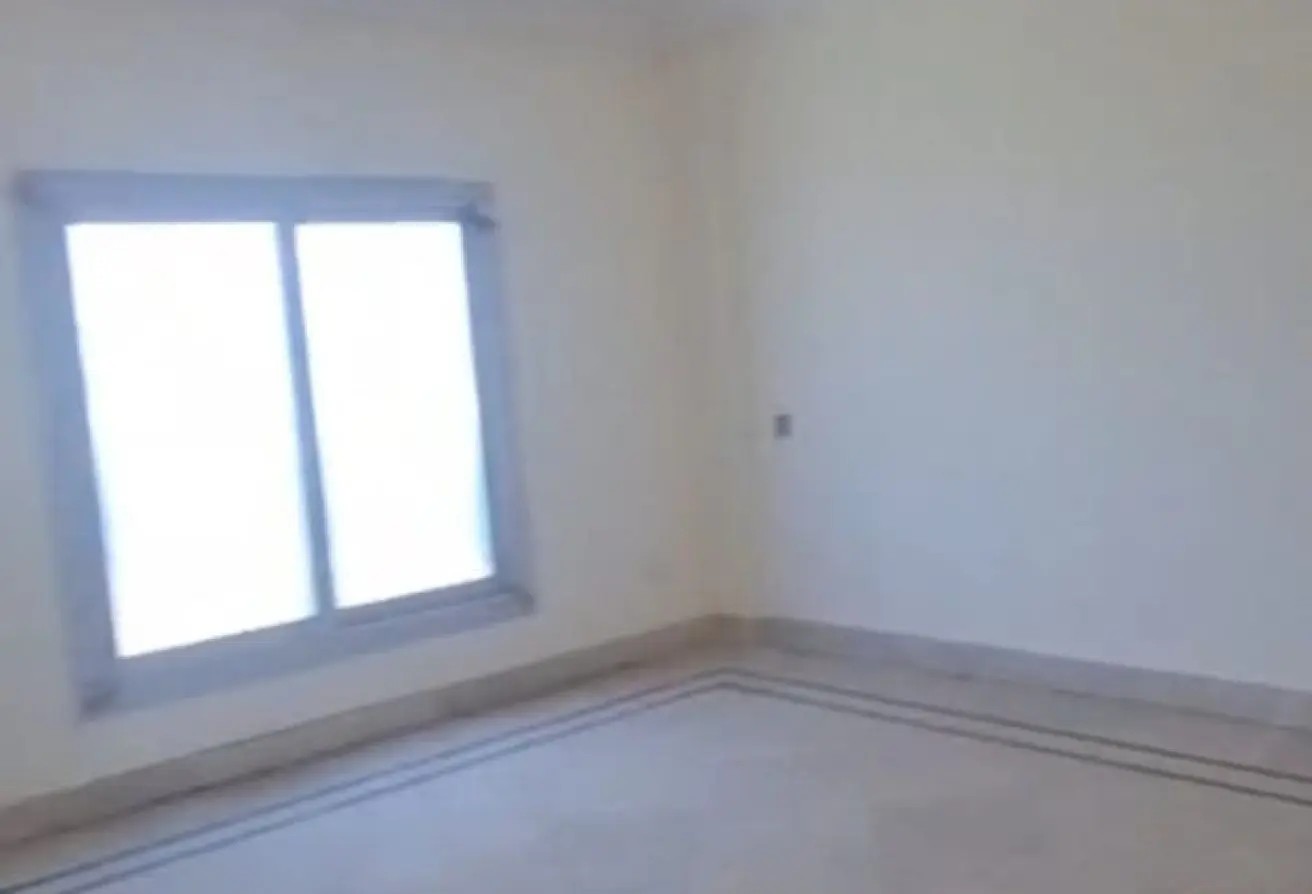 118282298 - Property Main Image