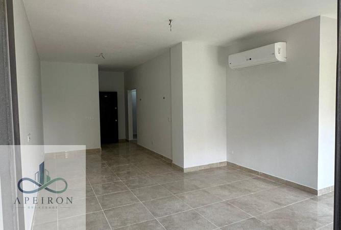 102077395 - Property Image 2