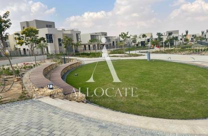 Villa - 5 Bedrooms - 4 Bathrooms for sale in Sodic East - 6th District - New Heliopolis - Cairo