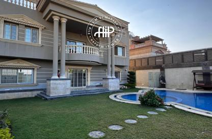 Villa - 6 Bedrooms - 5 Bathrooms for sale in Royal City - Sheikh Zayed Compounds - Sheikh Zayed City - Giza