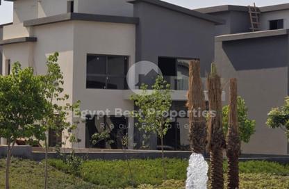 Villa - 4 - 5 for sale in Creek Town - The 1st Settlement - New Cairo City - Cairo