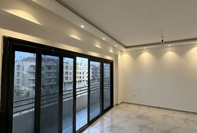 61437083 - Property Main Image