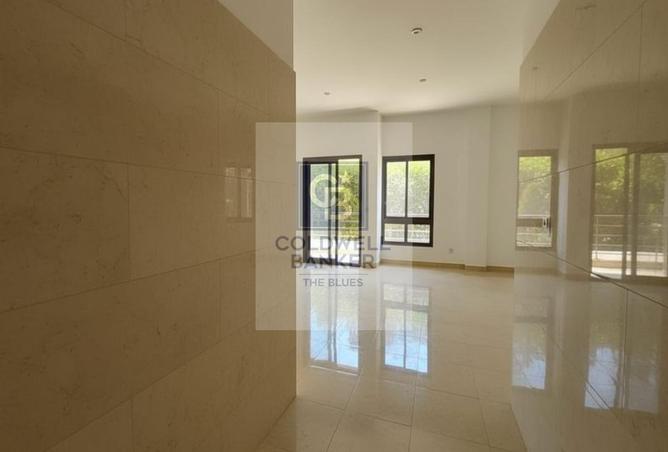57484392 - Property Image 3