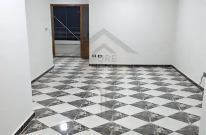 Apartment - 3 Bedrooms - 1 Bathroom for sale in Tiba St. - Ibrahimia - Hay Wasat - Alexandria
