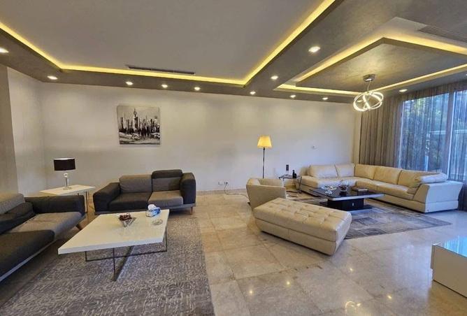 102634175 - Property Image 2