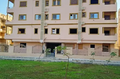 Apartment - 4 Bedrooms - 3 Bathrooms for sale in El Banafseg Apartment Buildings - El Banafseg - New Cairo City - Cairo