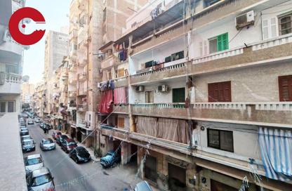 Apartment - 3 Bedrooms - 4 Bathrooms for sale in Abo Qir St. - Sporting - Hay Sharq - Alexandria