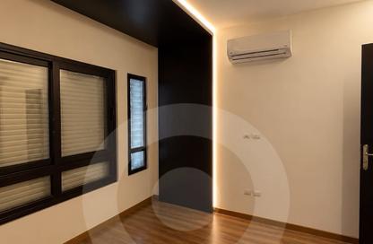 Apartment - 3 Bedrooms - 2 Bathrooms for rent in One 16 - Sheikh Zayed Compounds - Sheikh Zayed City - Giza