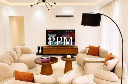 Apartment - 3 Bedrooms - 4 Bathrooms for rent in Eastown - 5th Settlement Compounds - The 5th Settlement - New Cairo City - Cairo Apartment - 3 Bedrooms - 4 Bathrooms for rent in Eastown - 5th Settlement Compounds - The 5th Settlement - New Cairo City - Cairo