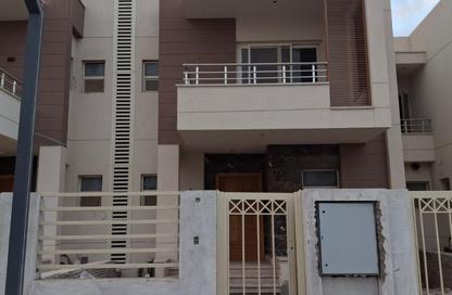 Twin House - 4 - 4 for sale in VIVENS El Shorouk - El Shorouk Compounds - Shorouk City - Cairo