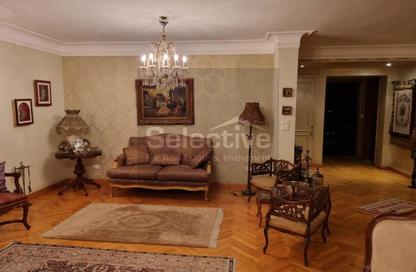 Apartment - 3 Bedrooms - 3 Bathrooms for sale in Nagy Nasr St. - 10th Zone - Nasr City - Cairo
