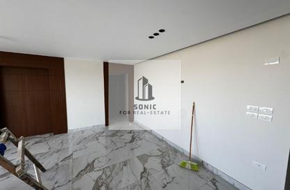 Apartment - 3 Bedrooms - 3 Bathrooms for sale in Mountain View iCity - 5th Settlement Compounds - The 5th Settlement - New Cairo City - Cairo Apartment - 3 Bedrooms - 3 Bathrooms for sale in Mountain View iCity - 5th Settlement Compounds - The 5th Settlement - New Cairo City - Cairo