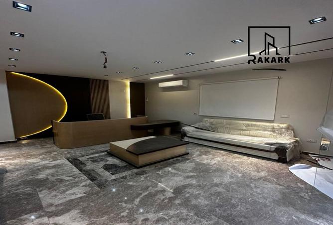 8647914 - Property Image 2