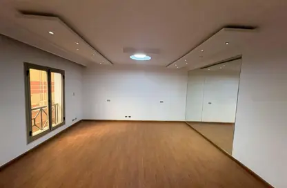 Villa - 4 Bedrooms - 2 Bathrooms for rent in 7th District - Sheikh Zayed City - Giza