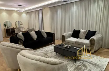 شقة - 3 غرف نوم - 3 حمامات للايجار في ايستاون - كمبوندات التجمع الخامس - التجمع الخامس - مدينة القاهرة الجديدة - القاهرة