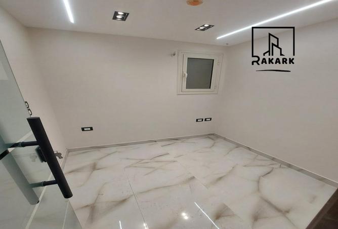 98820859 - صورة العقار 3